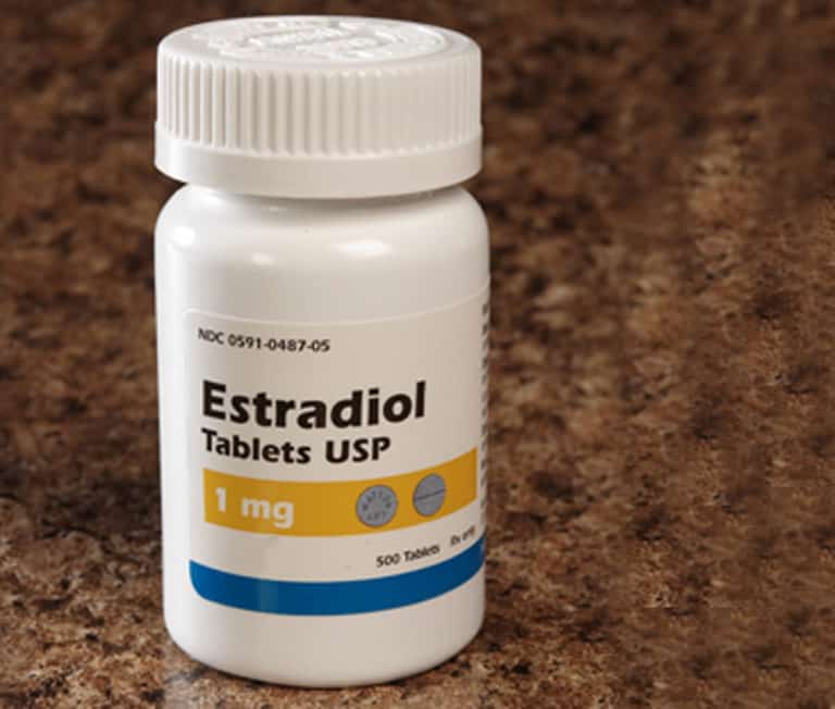 Estradiol là thuốc gì? Công dụng, liều dùng
